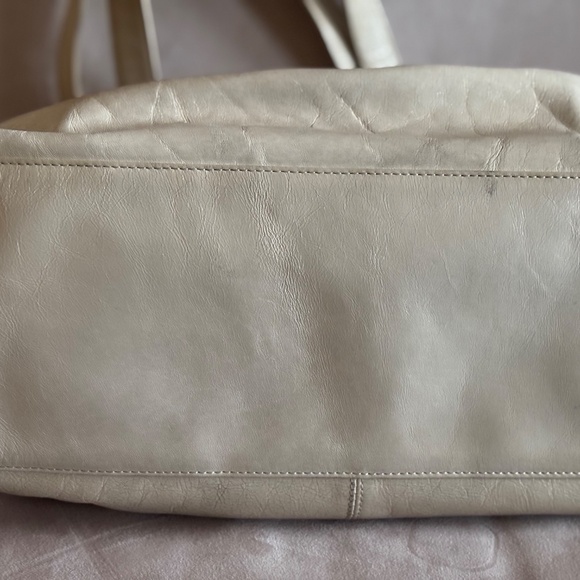 HOBO International Leather Handbag - Picture 2 of 7